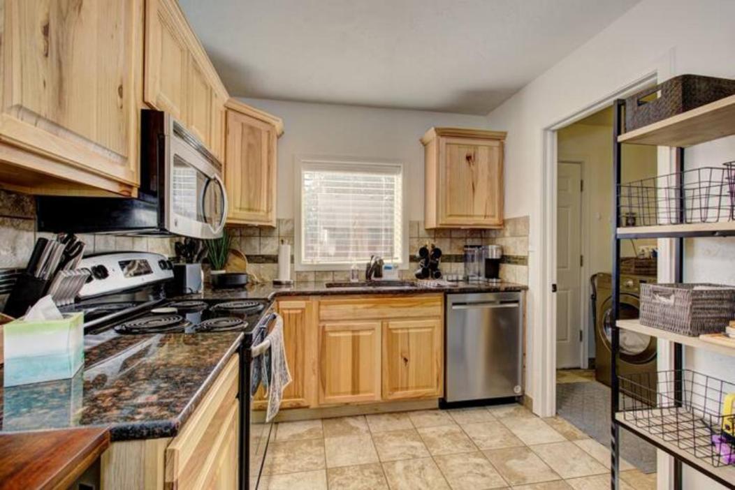 Home Sweet Idahome, Feels Like Home With All The Decor You Wish You Could Afford King Bed In Master, Fully Fenced Dog Friendly Yard, A Few Blocks From Bsu And Downtown Boise, Your Perfect Stay! ภายนอก รูปภาพ