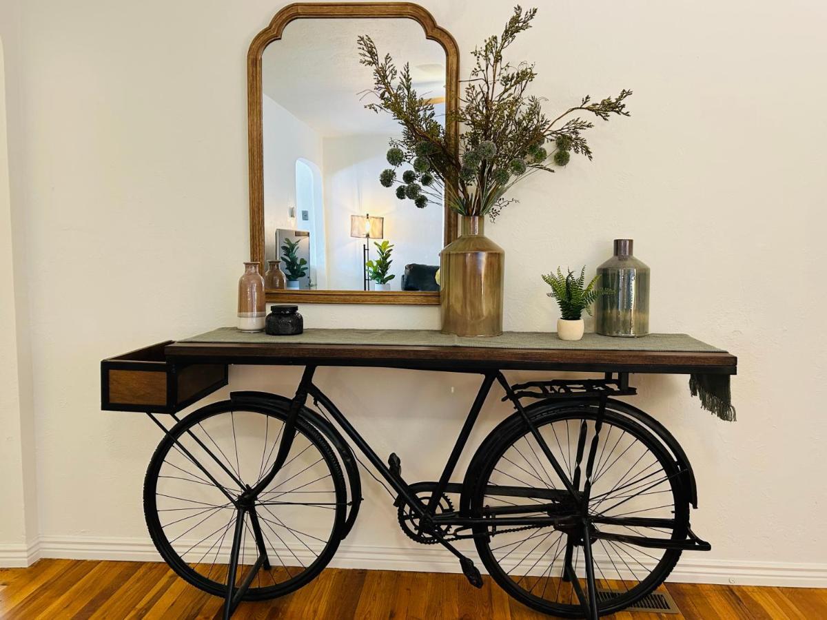 Home Sweet Idahome, Feels Like Home With All The Decor You Wish You Could Afford King Bed In Master, Fully Fenced Dog Friendly Yard, A Few Blocks From Bsu And Downtown Boise, Your Perfect Stay! ภายนอก รูปภาพ